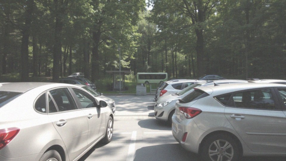 Jakie są możliwości transportu i parkingu w Parku Gródek?