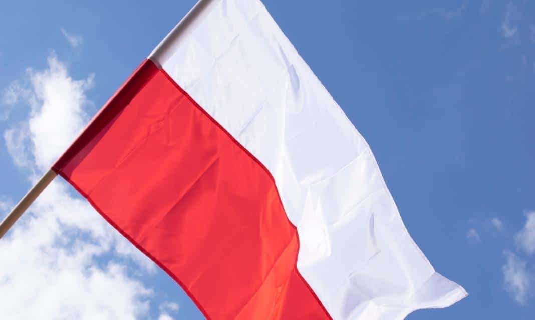 Obchody Dnia Flagi Rzeczypospolitej Polskiej w Gołdapi – Jak właściwie uczcić nasze symbole narodowe?