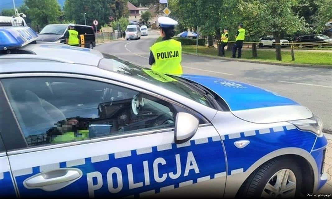 Nowe siły w Policji – ślubowanie nowo przyjętych policjantów w Gołdapi